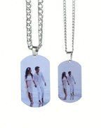 Collier unisexe plaque d’image gravée au laser couple