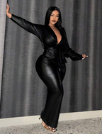 Combinaison à décolleté en V profond