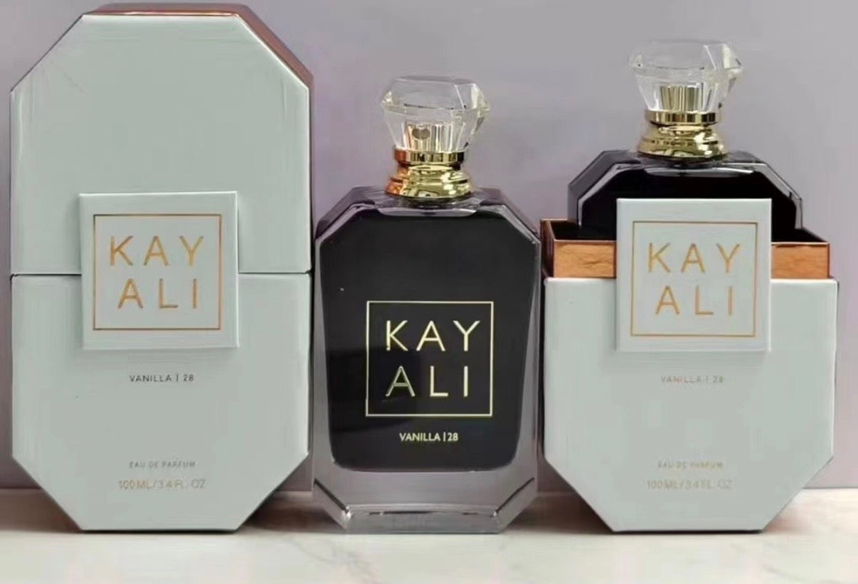KAYALI VANILLA