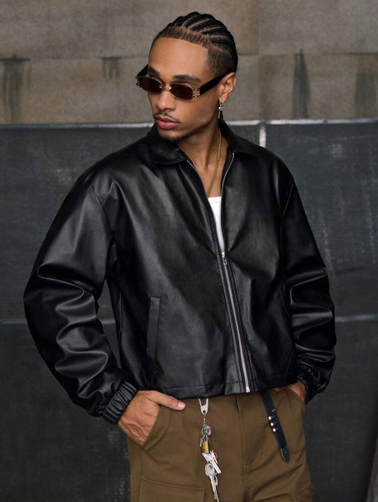 Veste Harrington "Cropped" en Cuir Vegan – Coupe Courte & Structurée