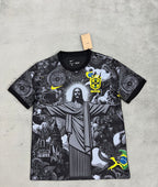 Maillot Brésil "Christ Rédempteur" Édition Spéciale – Noir & Or (Concept Jersey)