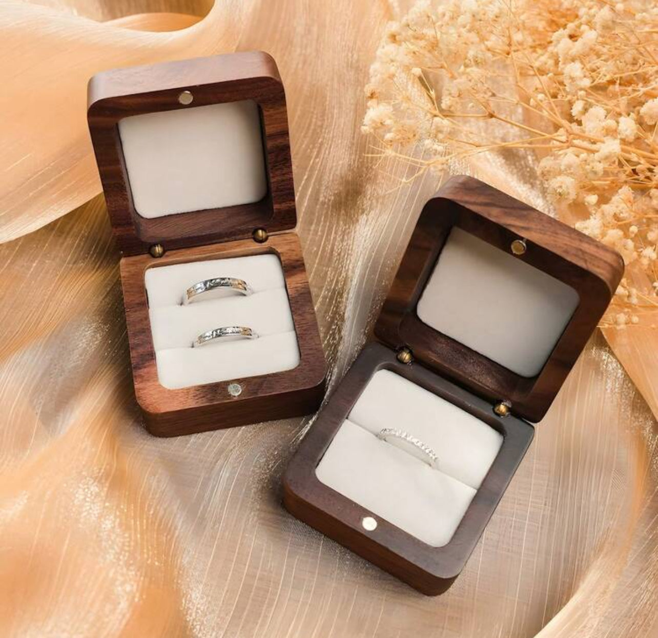 Boîte à bagues en bois personnalisée