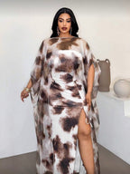 Robe Maxi "Aura" en Mousseline à Imprimé Marbré – Ensemble 2-en-1 avec Cape Organza