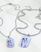 Collier unisexe plaque d’image gravée au laser couple