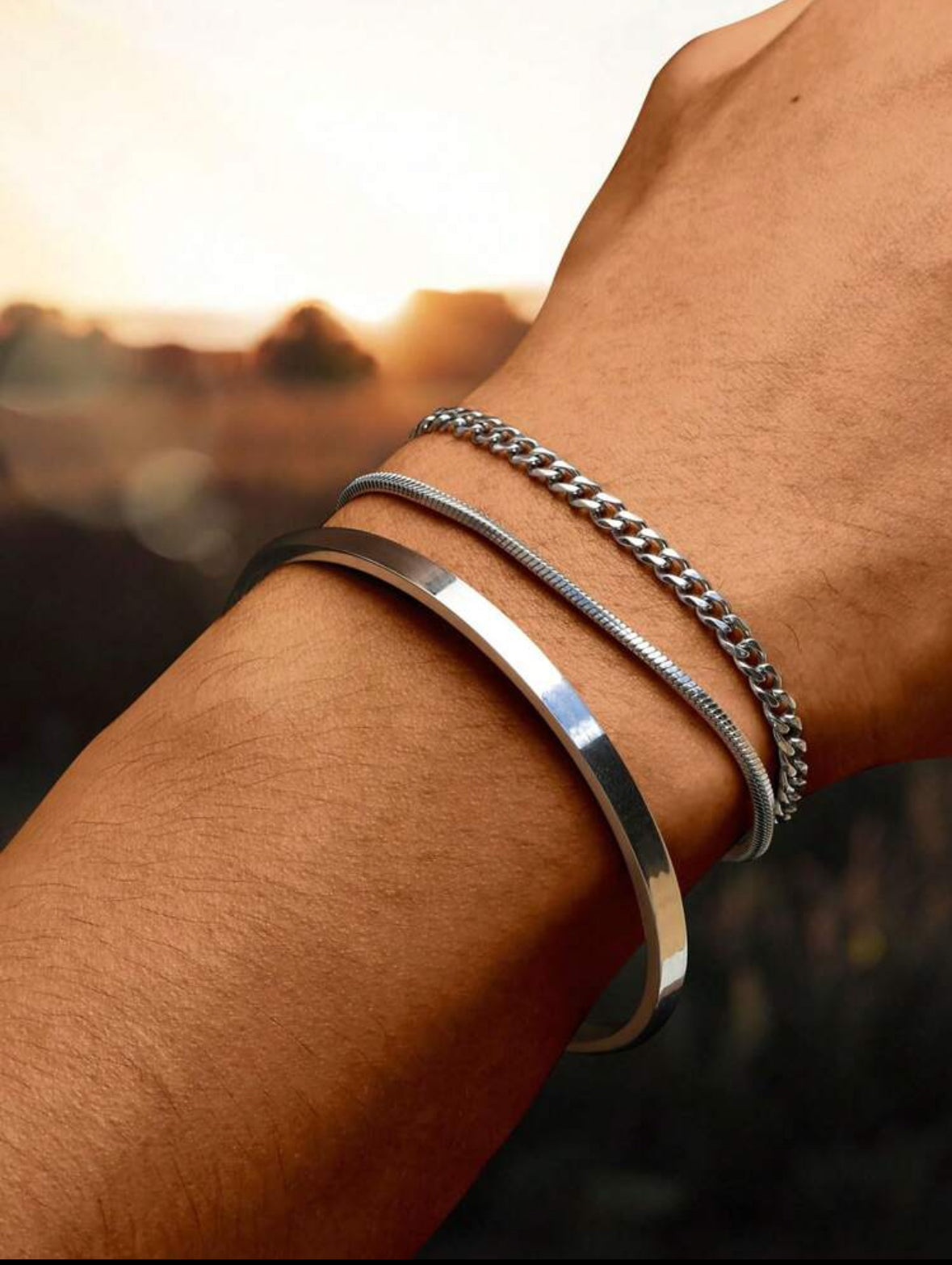 Élégance Dorée – Ensemble de Bracelets Minimalistes