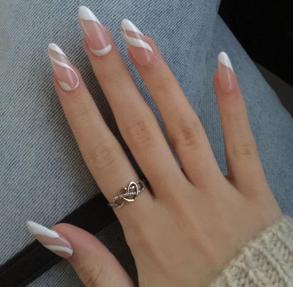 Faux Ongles Élégants Prêts à Poser