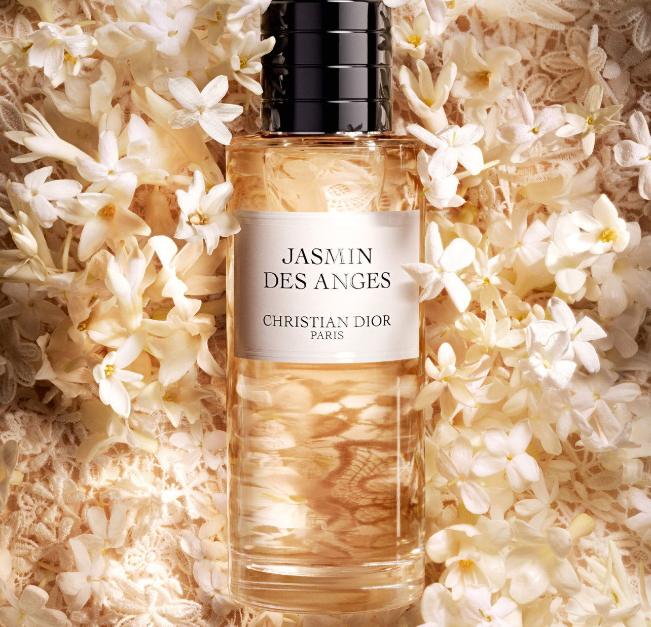 JASMIN DES ANGES
Eau de parfum mixte - notes florales, abricotées et miellées