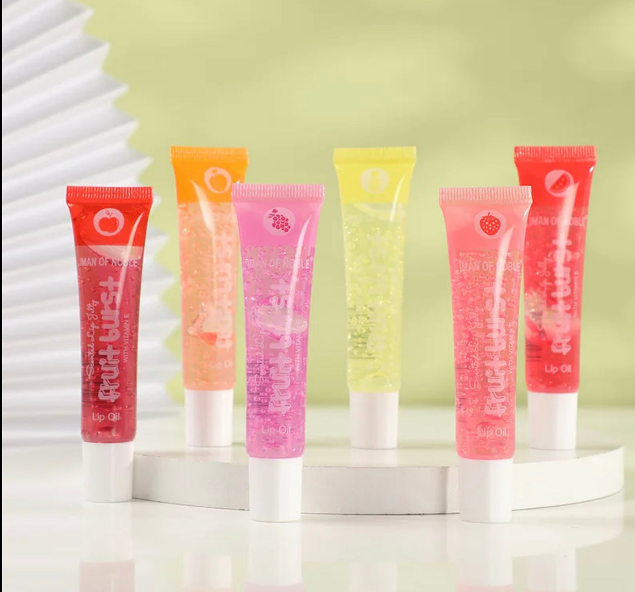 Éclat Fruité: Huiles à Lèvres Revitalisante