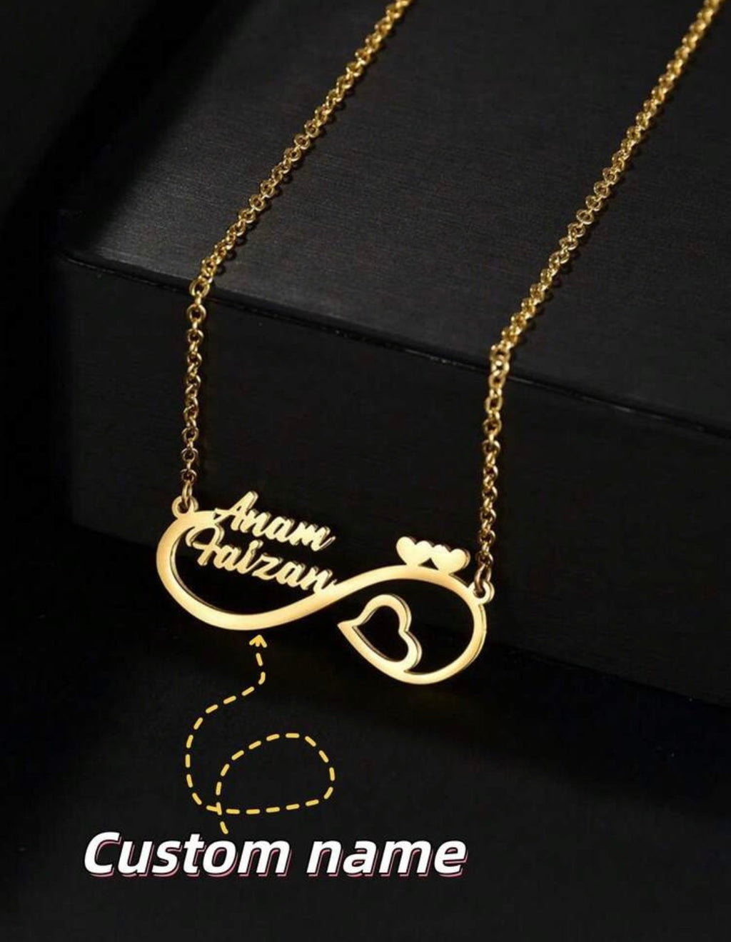 Collier Infinity Personnalisé avec Deux Noms et Cœurs