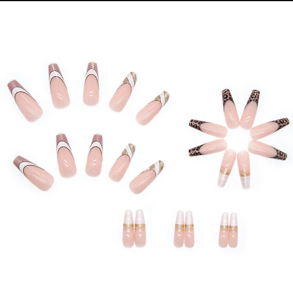 Faux Ongles – Pose Facile