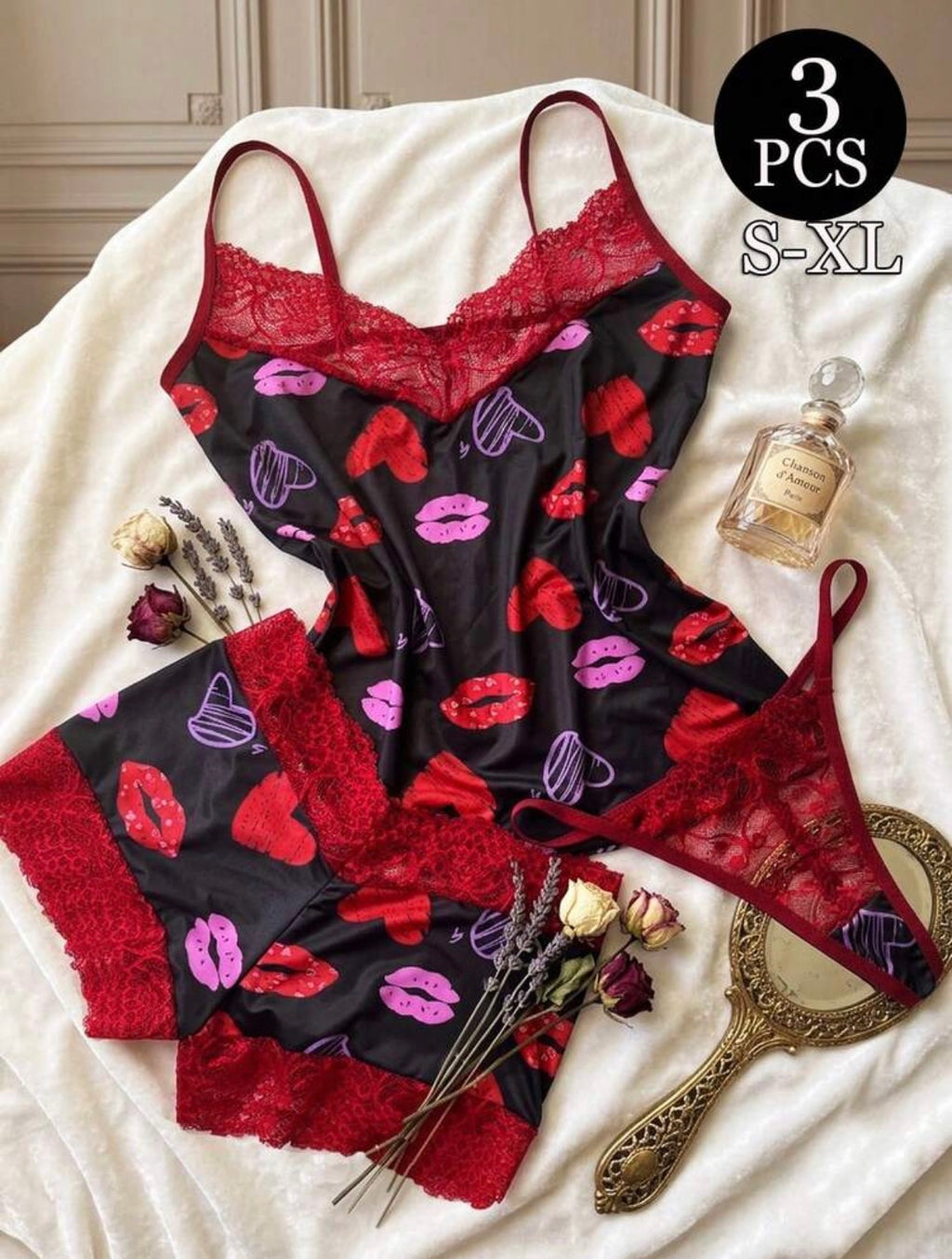 Ensemble lingerie 3 pièces noir et rouge - présentation