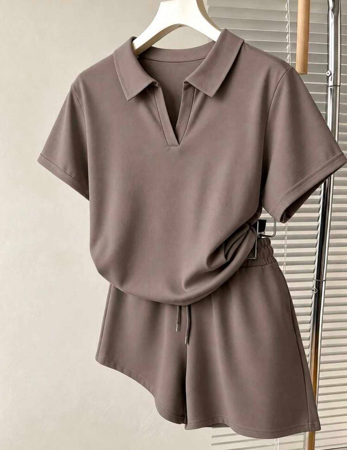 Ensemble polo et short femme taupe uni