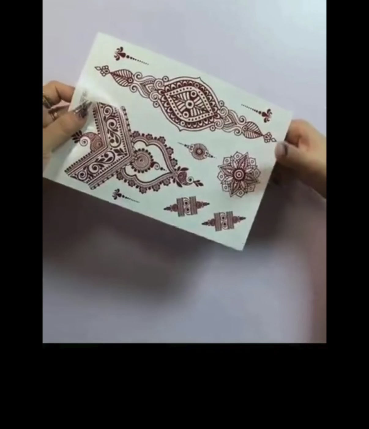 4 feuilles de Tatouage Éphémère Henné Mandala & Lotus