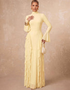 Robe longue jaune pâle à volants - vue de face