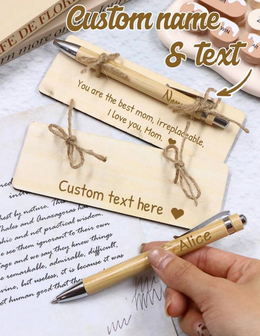 Stylo en Bois Personnalisé avec Carte Gravée