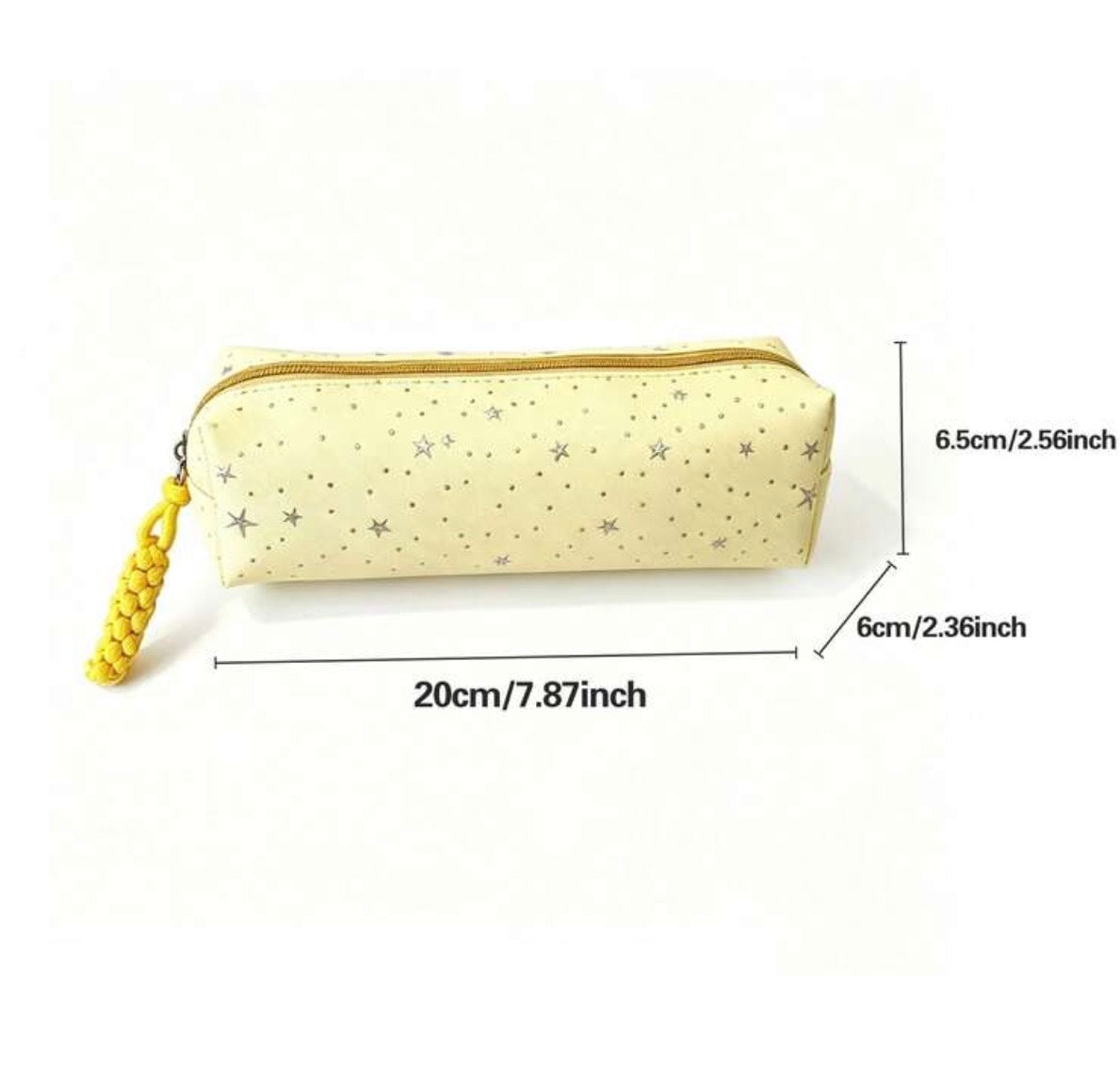 Dimensions de la trousse scolaire à étoiles : 20 x 6 x 6,5 cm